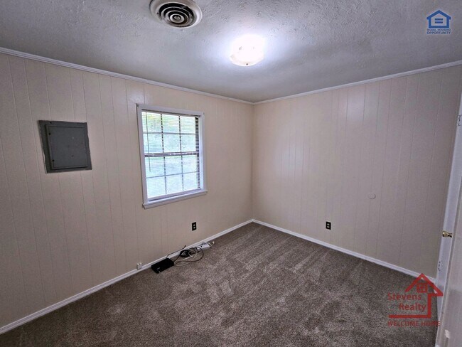 Building Photo - 307 C C Camp Rd