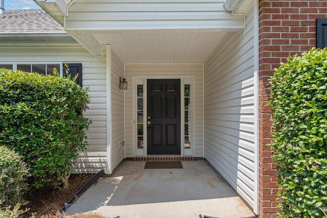 Building Photo - 3690 Golfe Links Dr