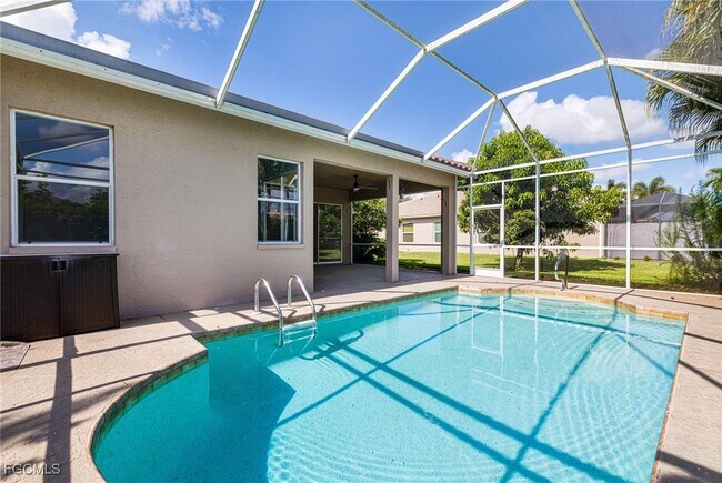Building Photo - 12986 Kedleston Cir