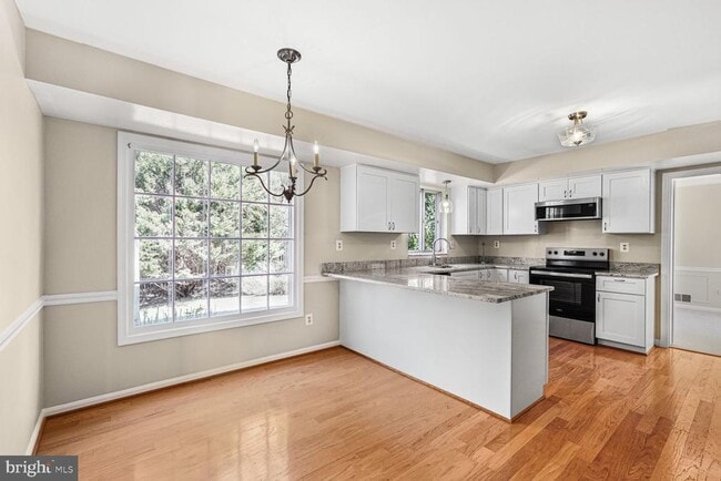 Building Photo - 3725 Templeton Pl