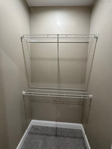 Building Photo - 2 N 9th St