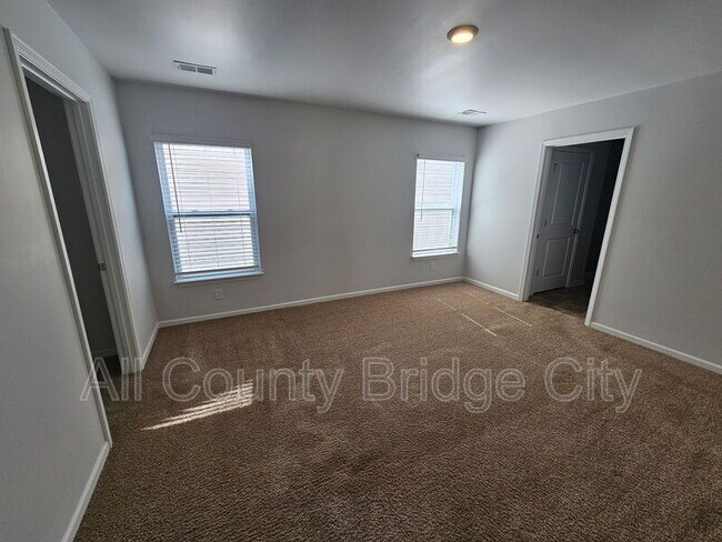 Building Photo - 1016 Summerlin Trl