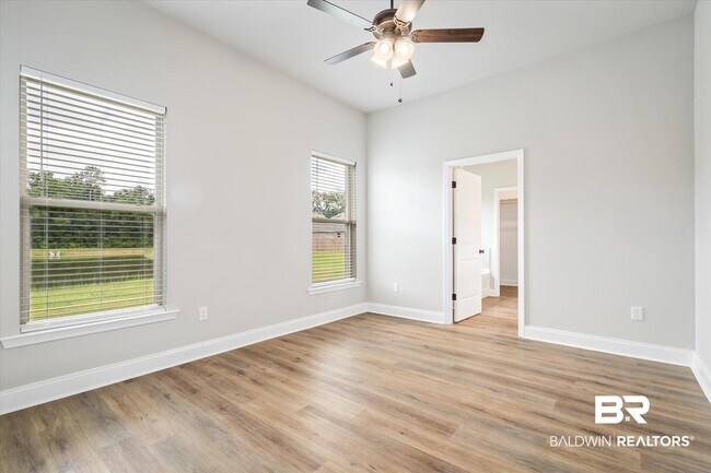 Building Photo - 950 Gibson Ct