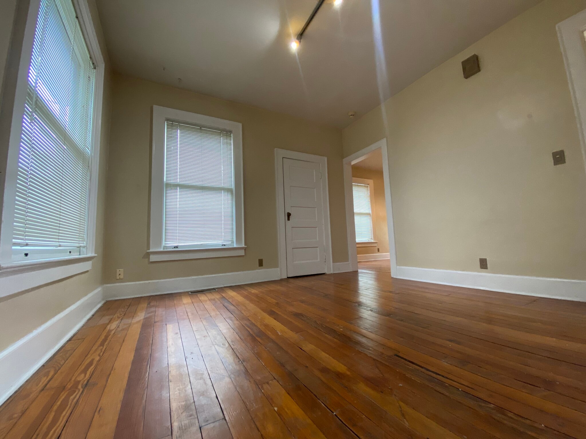 Living room - 616 SE 3rd St