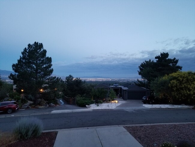 Building Photo - 3365 Monte Verde Dr