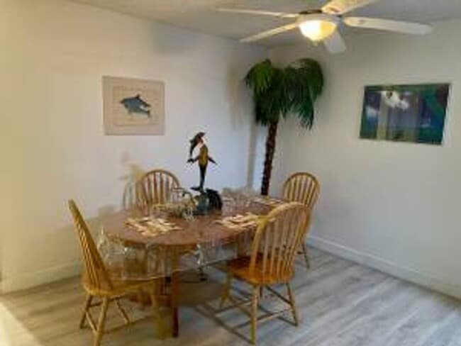 Building Photo - 6 MONTHS SHORT TERM RENTAL FURNISHED CONDO AVAILABLE