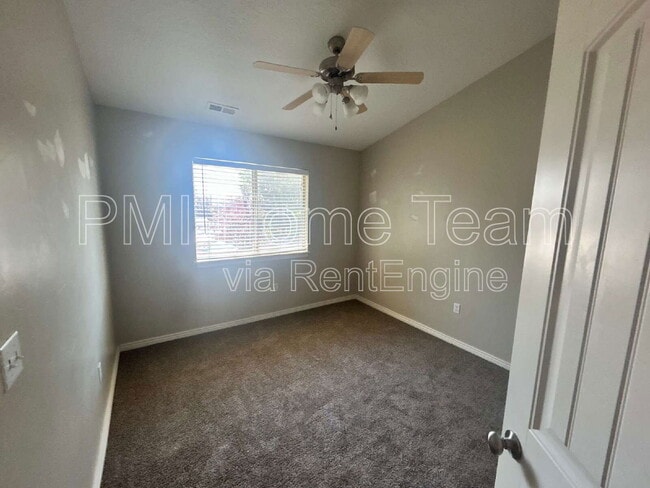 Building Photo - 260 Ailee Lane