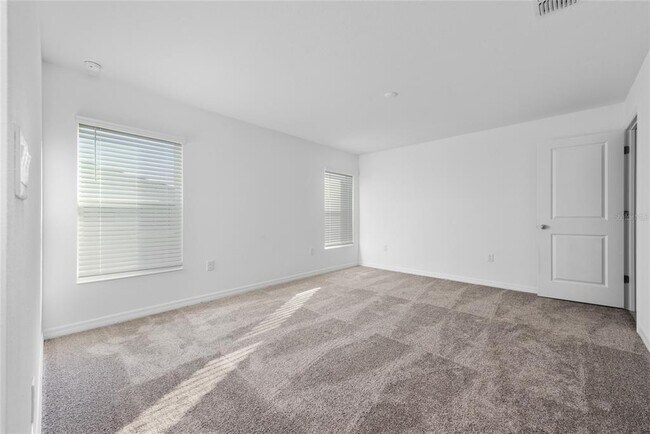 Building Photo - 338 Rustic Rail Dr