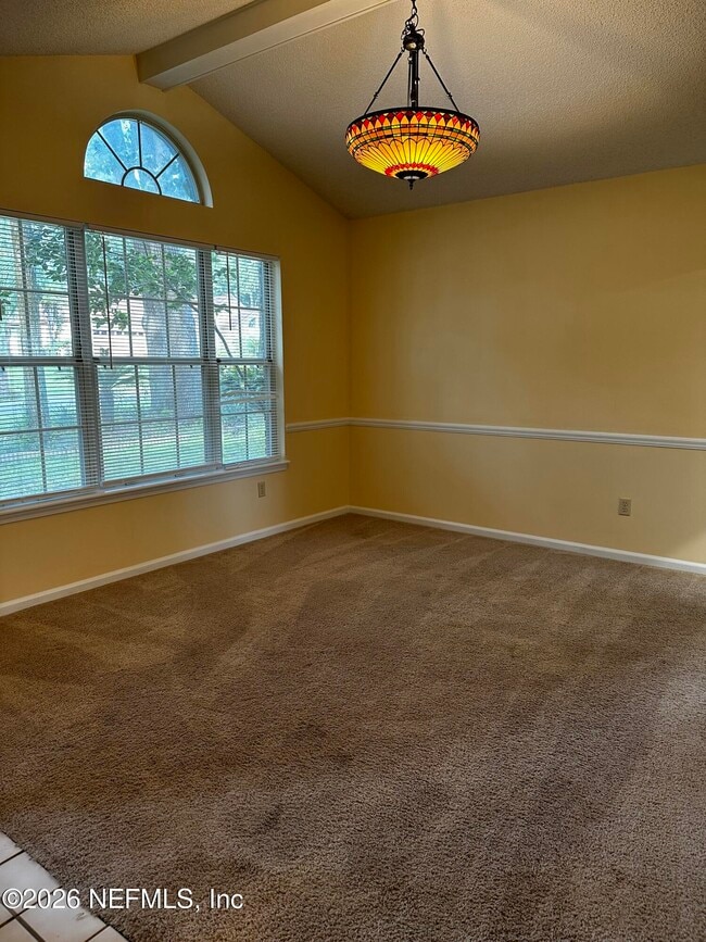 Building Photo - 10942 Houndwell Way