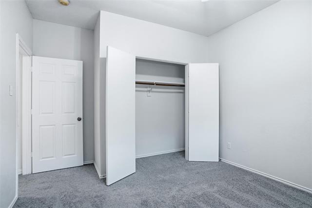 Building Photo - 2084 Sailmaker Ct