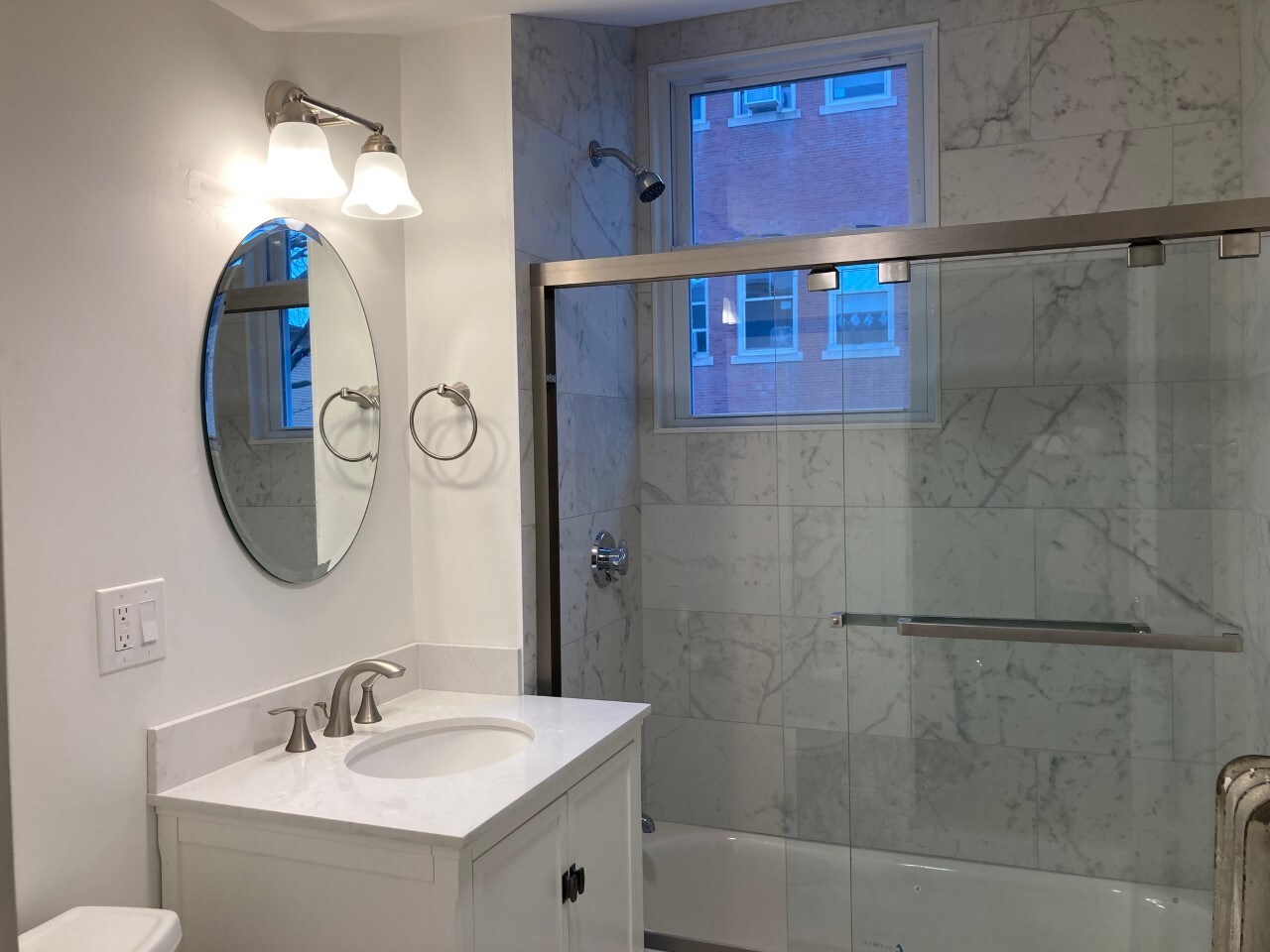 Building Photo - 218 Norfolk St