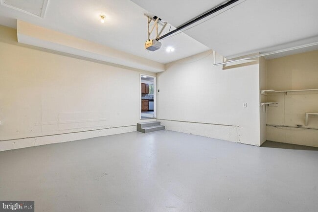 Building Photo - 8805 Bolero Ct