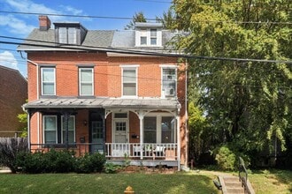 Building Photo - Student Rental Across from WCU Campus – 3 ...