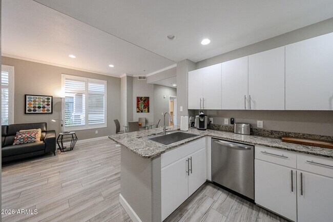 Building Photo - 11640 N Tatum Blvd