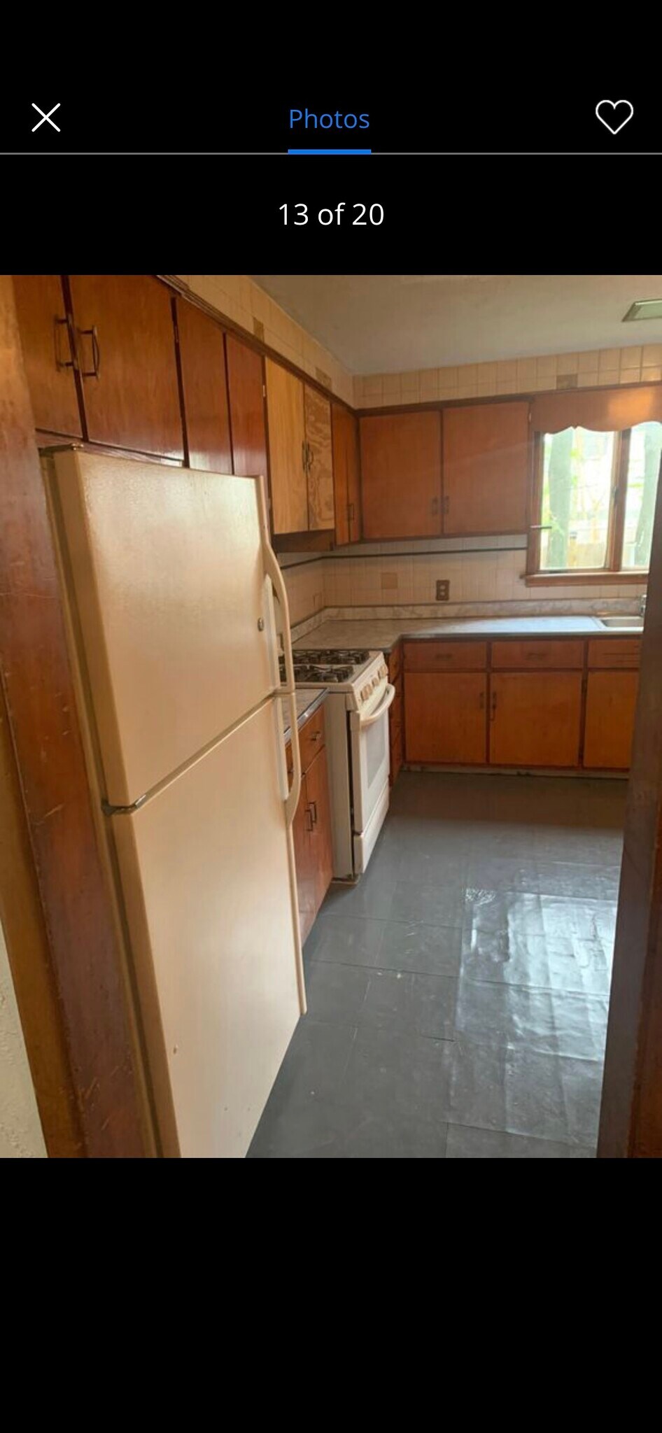 Building Photo - 384 Breckenridge St