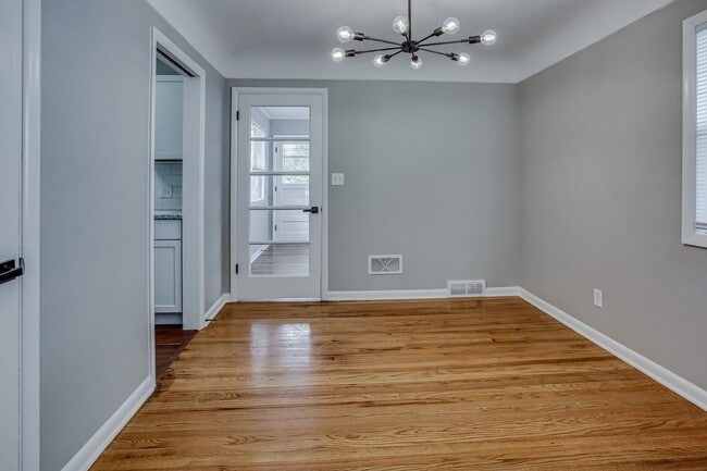 Building Photo - 7071 Izard St