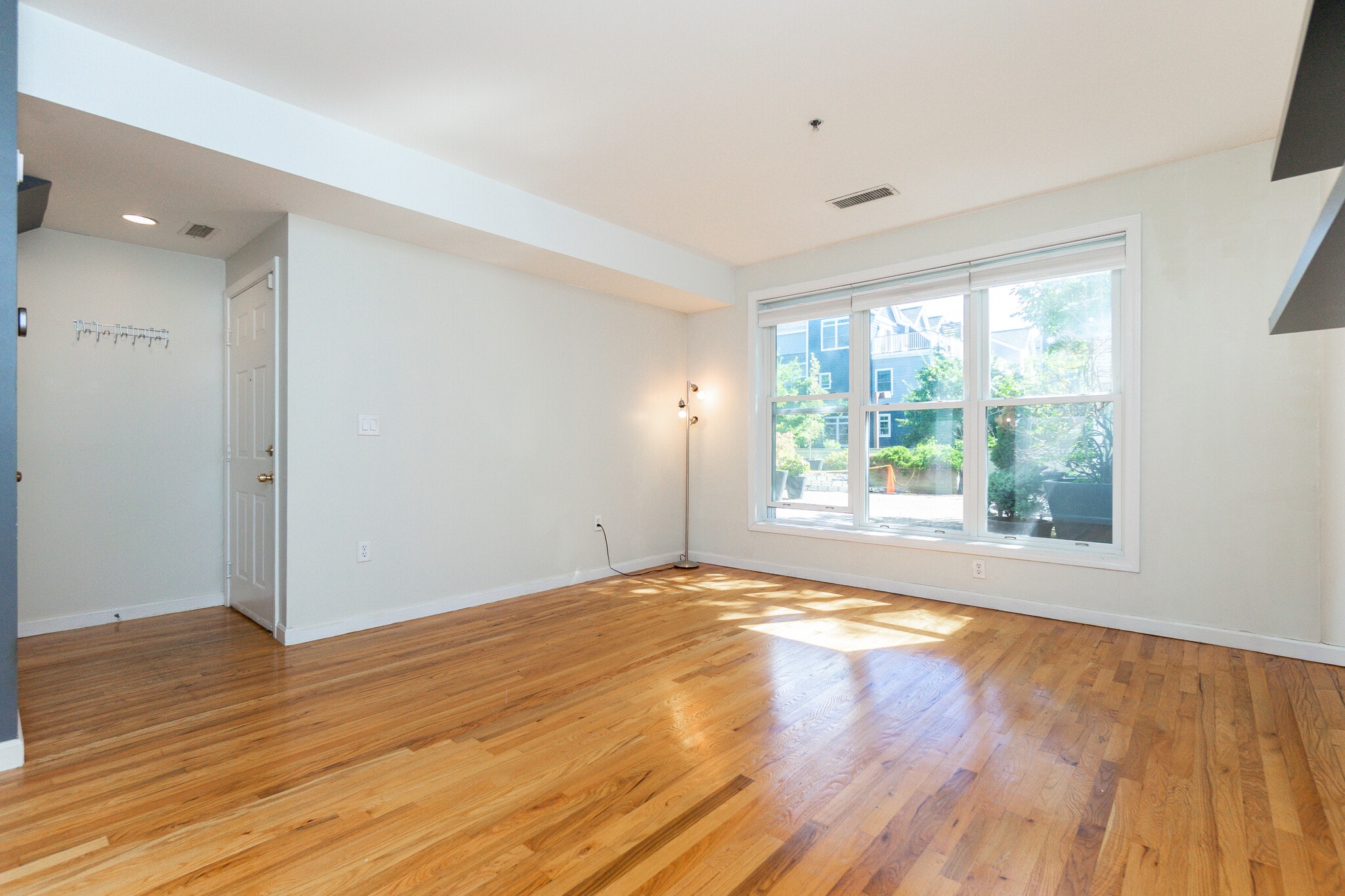 Living Room - 189 Richdale Ave