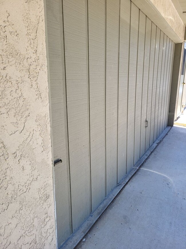 Building Photo - 8838 Mission Vega Ct