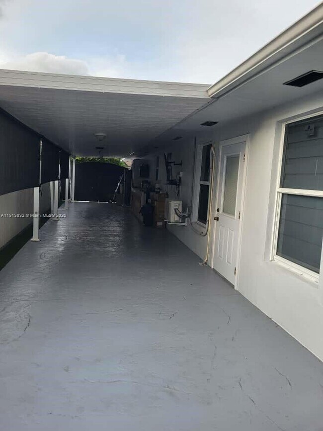 Building Photo - 10356 SW 11th Terrace