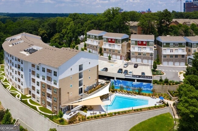 Building Photo - 306 Ardmore Cir NW