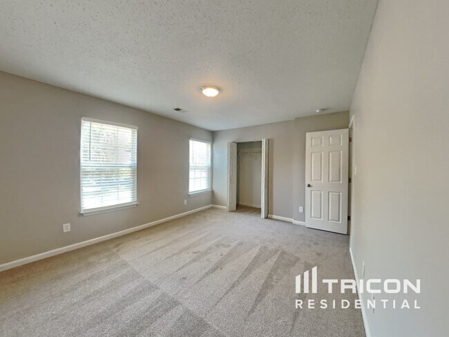 Building Photo - 3622 Evanston Way