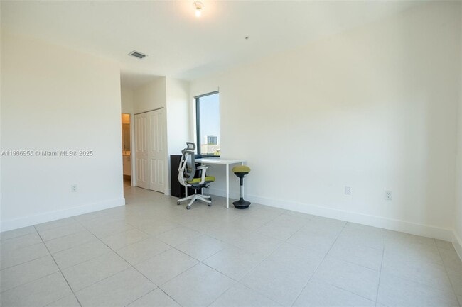 Building Photo - 8001 NW 41st St