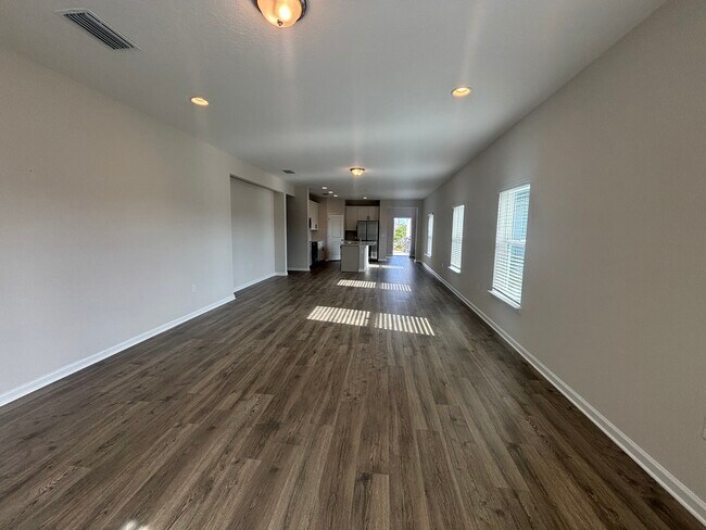 Building Photo - 137 Nighthawk Ln