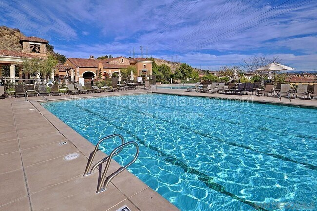 Building Photo - 2980 Escala Cir