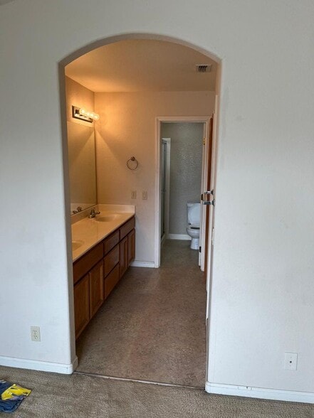 Building Photo - 10191 Gatemont Cir