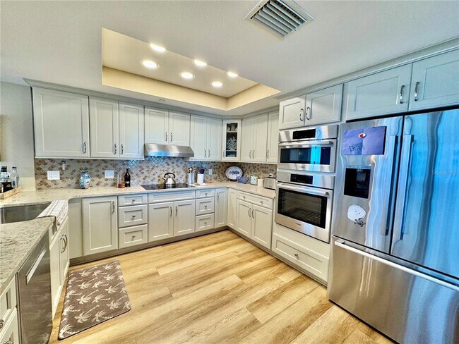 Building Photo - 1520 Gulf Blvd