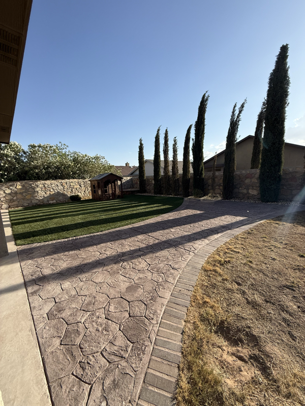 Building Photo - 2933 Pino Seco Pl