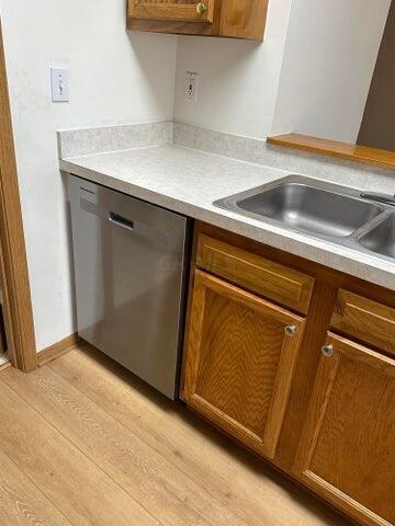 Building Photo - 715 Milcrest Dr