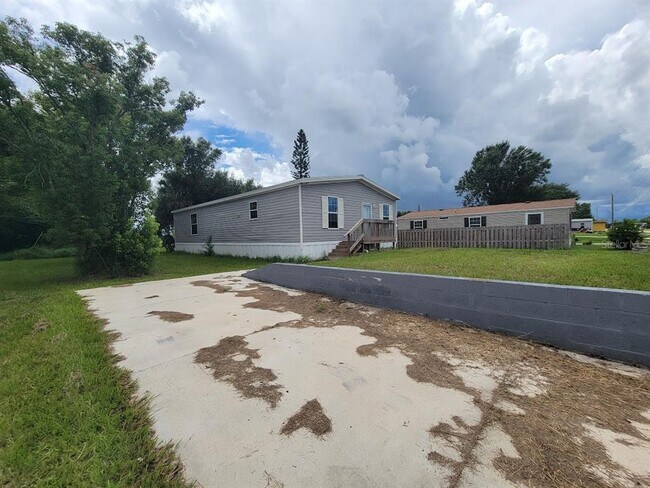Building Photo - 4780 Duncan Rd