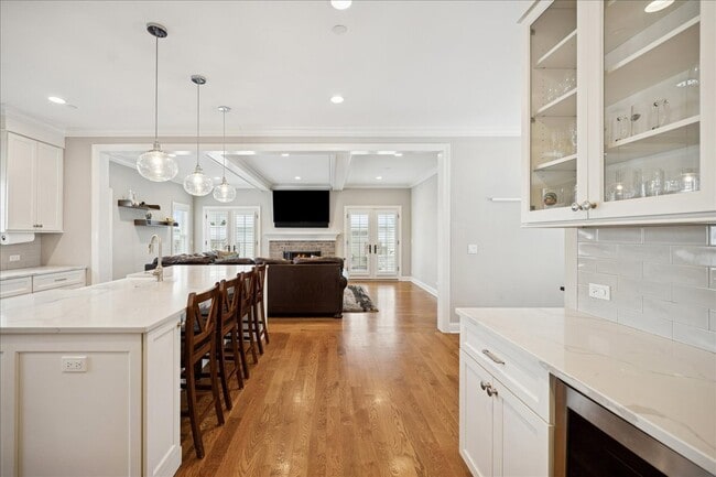 Building Photo - 420 Evanston Ave