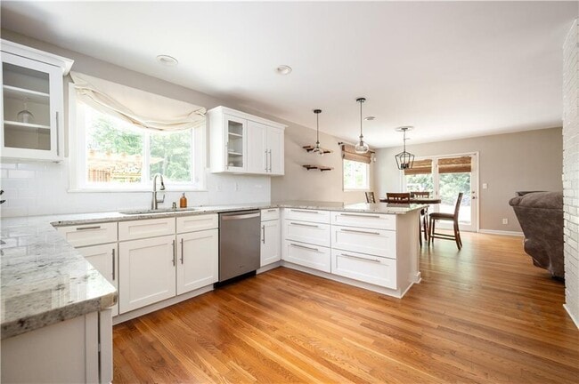 Building Photo - 3850 Beya Way