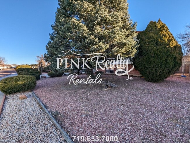 Building Photo - 4025 Cantrell Dr