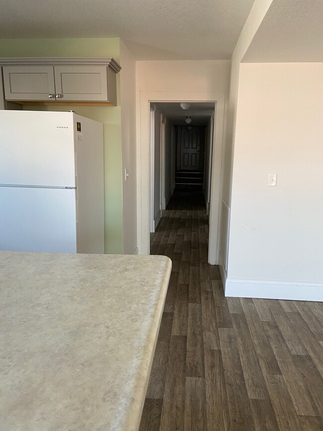 Building Photo - Bakery/Apartment