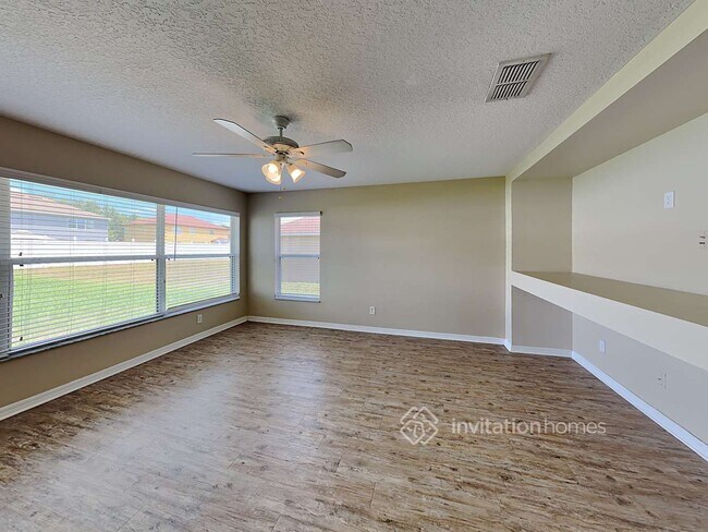 Building Photo - 3084 Tobago Ave