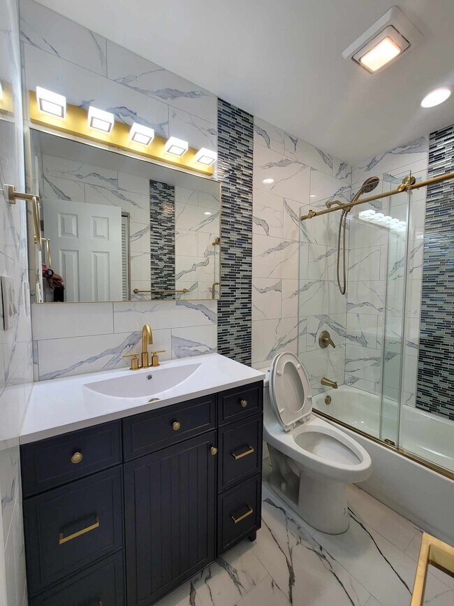 Building Photo - 3 Covington Ct