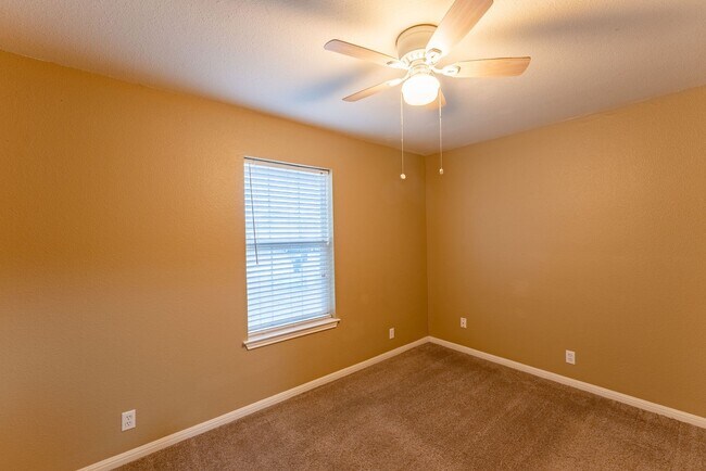 Building Photo - 109 Granite Shoals Dr