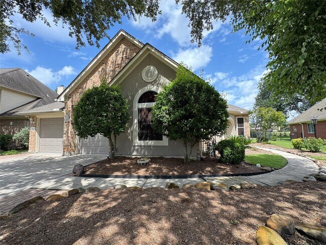 Building Photo - 5822 Pinellas Park Ct