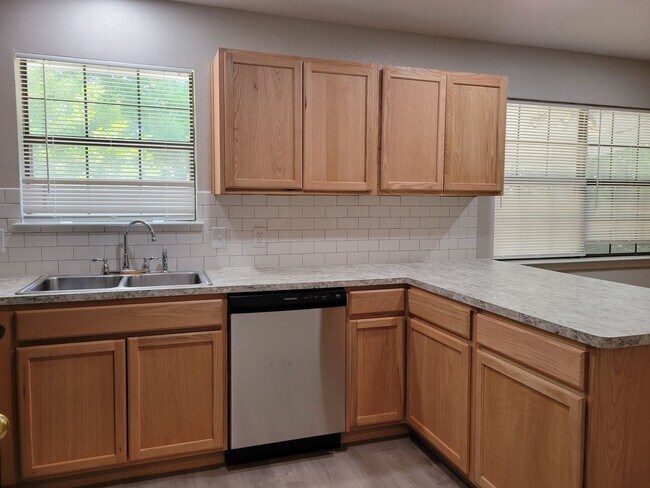 Building Photo - Recently Remodeled 3bd/2ba in Killeen!