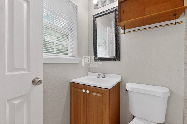 Building Photo - Move-In Ready Arlington Home Near AT&T Stadium for Rent