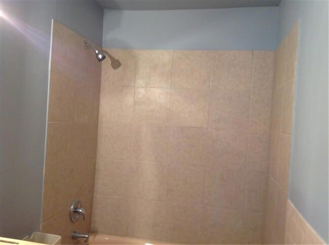 Building Photo - 5801 Rosalie Ct