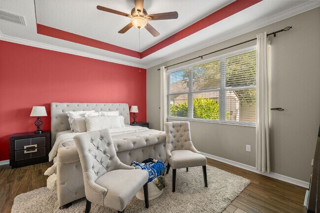Building Photo - Beautiful Home For Rent in Brandon!