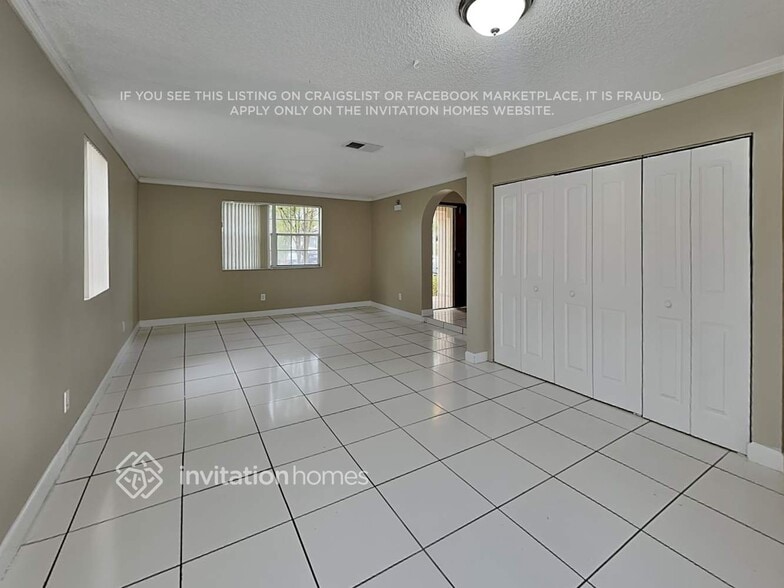 Building Photo - 11357 SW 161st Pl