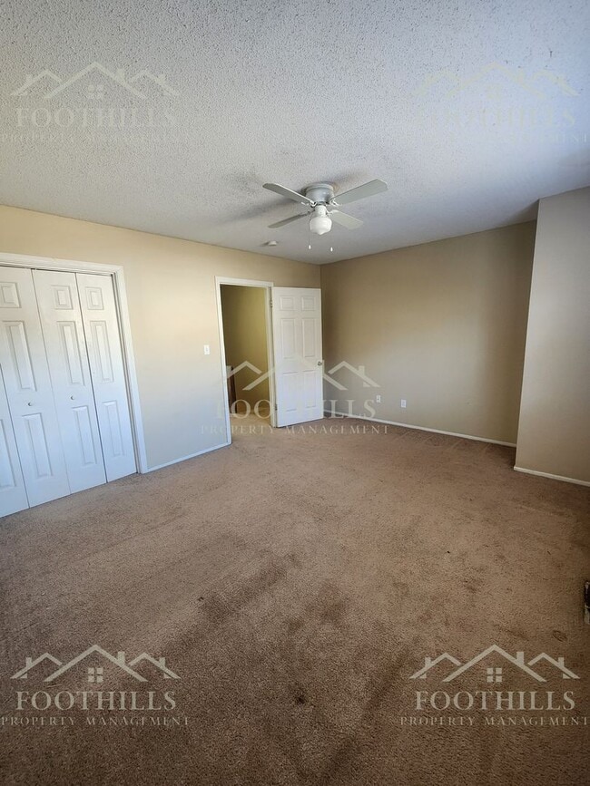 Building Photo - 4315 Lexington Way