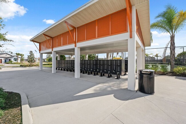 Building Photo - 9464 Crescent Ray Dr