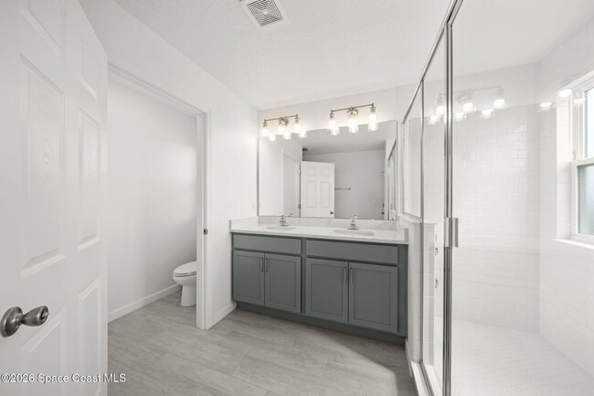 Building Photo - 2264 Middlebury Drive