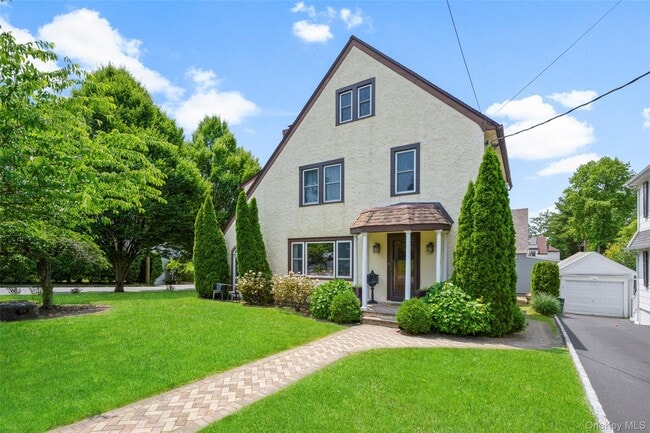 Building Photo - 46 Kane Ave